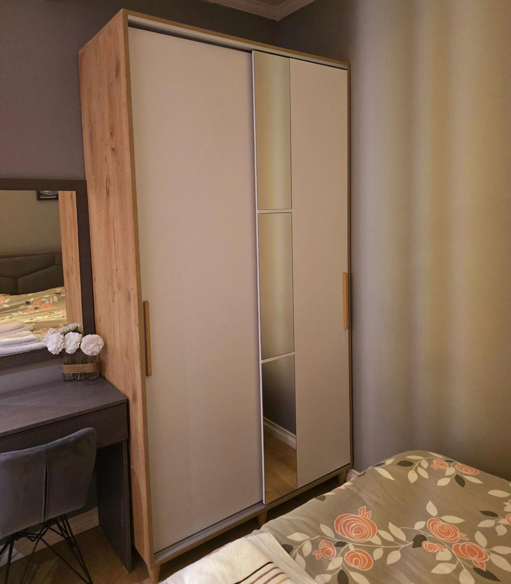 Sunny Apartment - Blloku Tirana, Near Lake מראה חיצוני תמונה